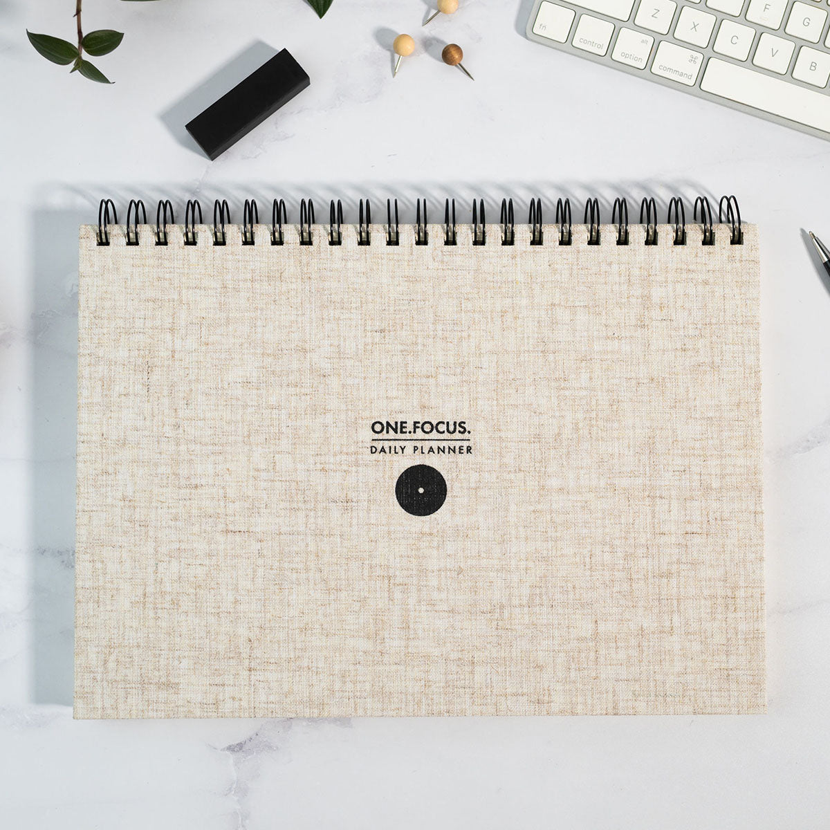 Daily Planner (Natural Linen)
