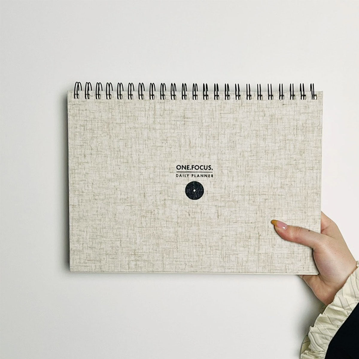 Daily Planner (Natural Linen)