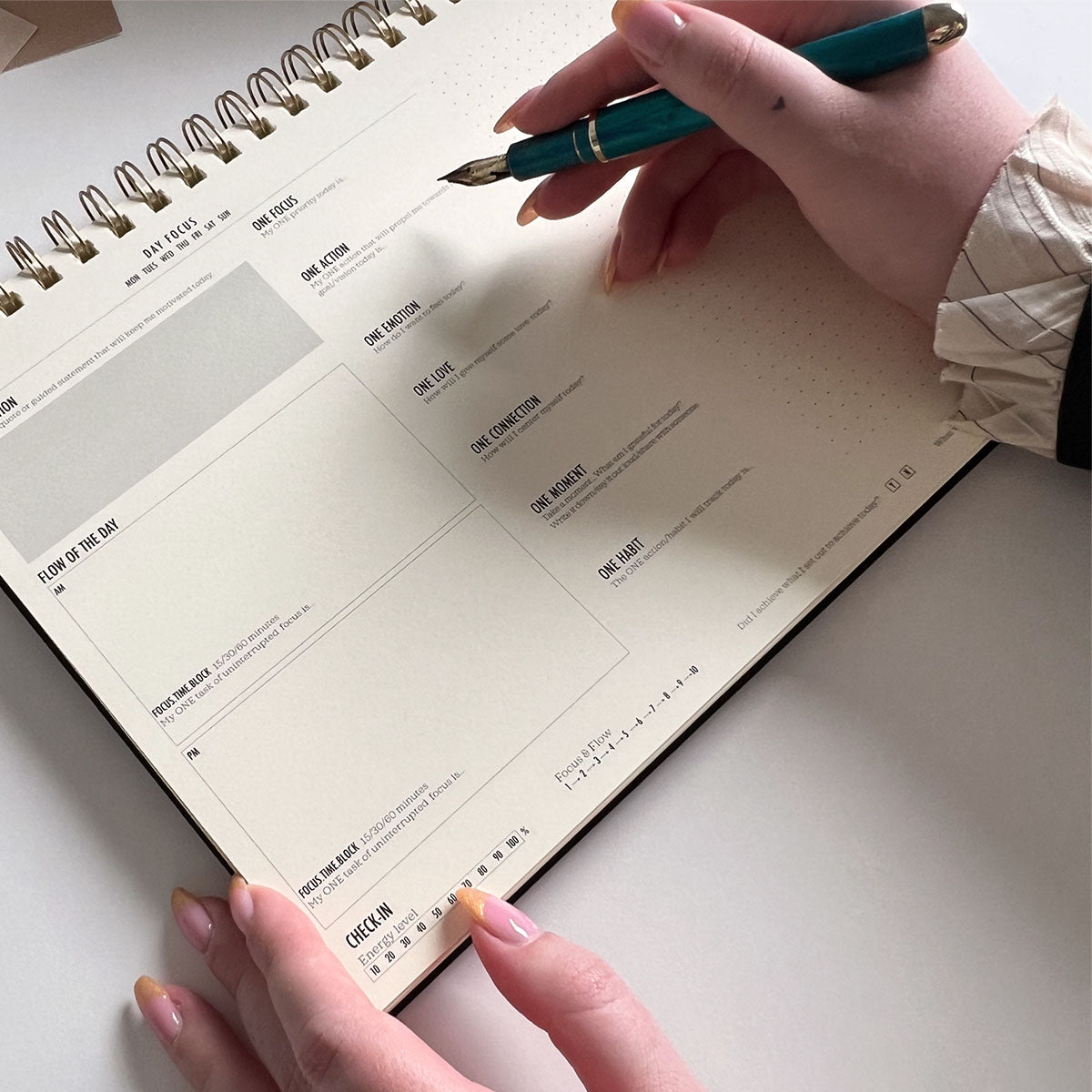 Daily Planner (Black)
