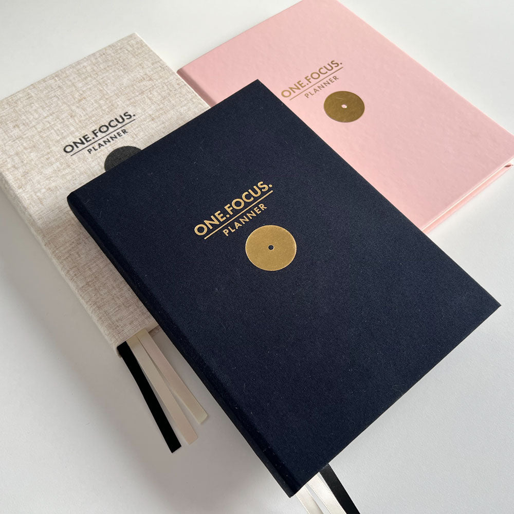 Daily FOCUS Planner (Black)
